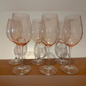 Elegant Blush Wine Glass Set